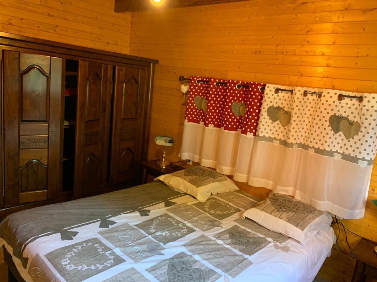 Chalet Le Montebello Bazeilles Bagian luar foto